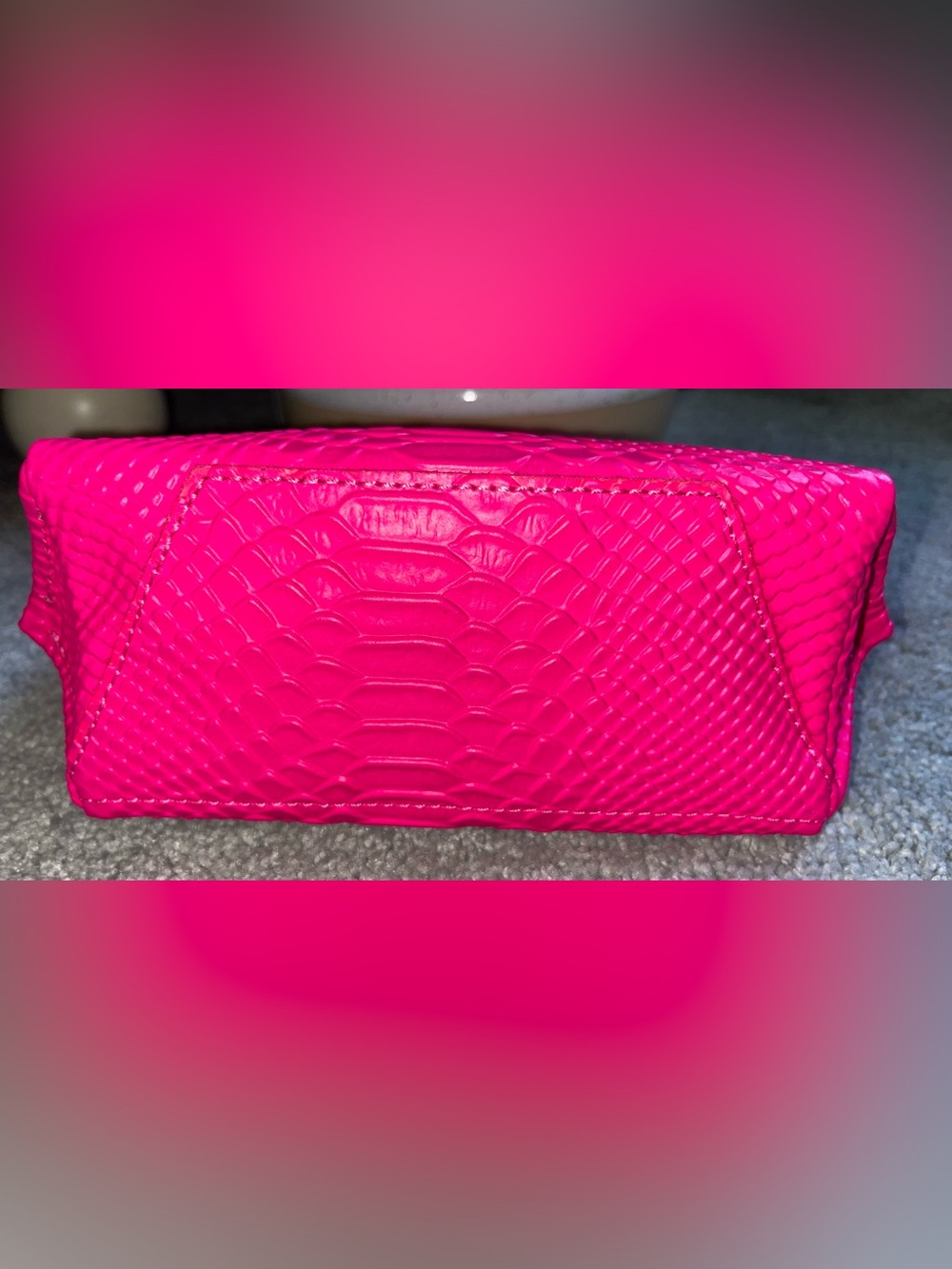 NWT Ampersand as Apostrophe Genuine Leather Micro Tote in Neon Pink Python - Picture 8 of 9